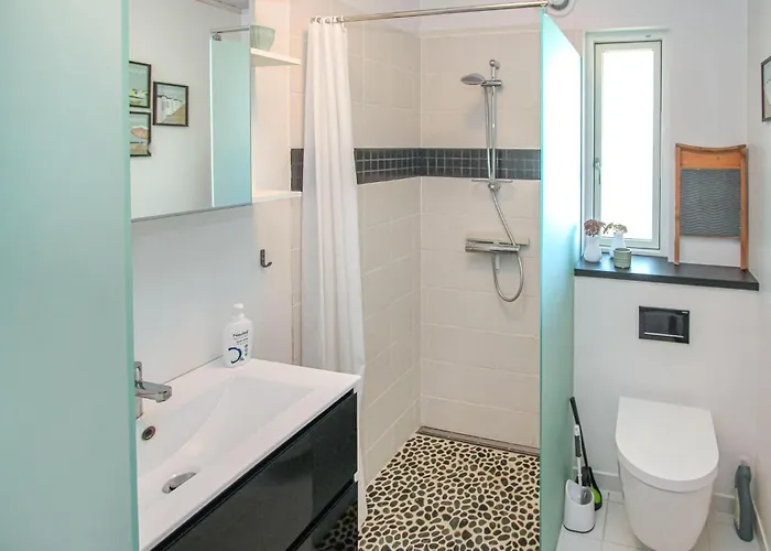 3 Bedroom Lovely In Samso *
